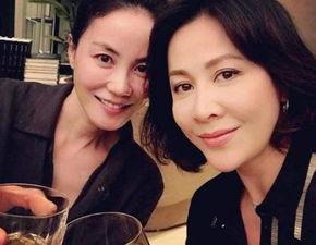 爆料王菲打牌视频播放下载,高清画面引网友热议,下载播放热潮来袭 第2张 爆料王菲打牌视频播放下载,高清画面引网友热议,下载播放热潮来袭 第2张