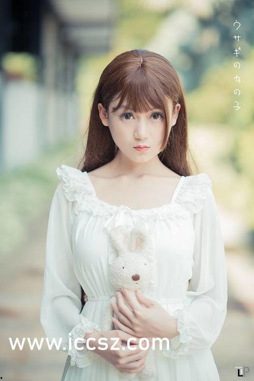 反差婊吃瓜红料热门网曝,热门网曝红料引发热议  第2张